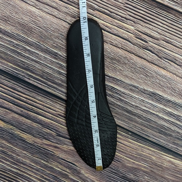 GUESS Signature Shoes Sneakers Brown Gold sz 8 - Picture 3 of 8